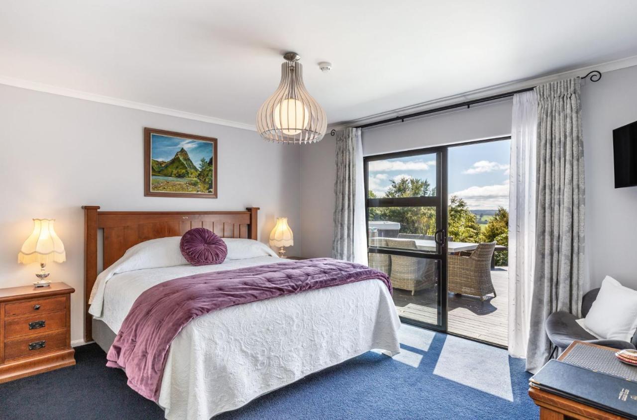 Acacia Heights Gardens Villa Taupo Bagian luar foto