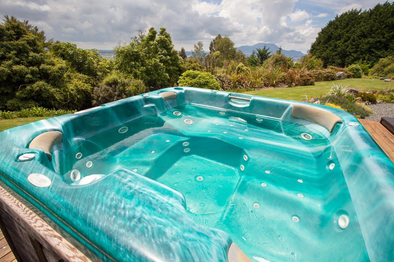 Acacia Heights Gardens Villa Taupo Bagian luar foto